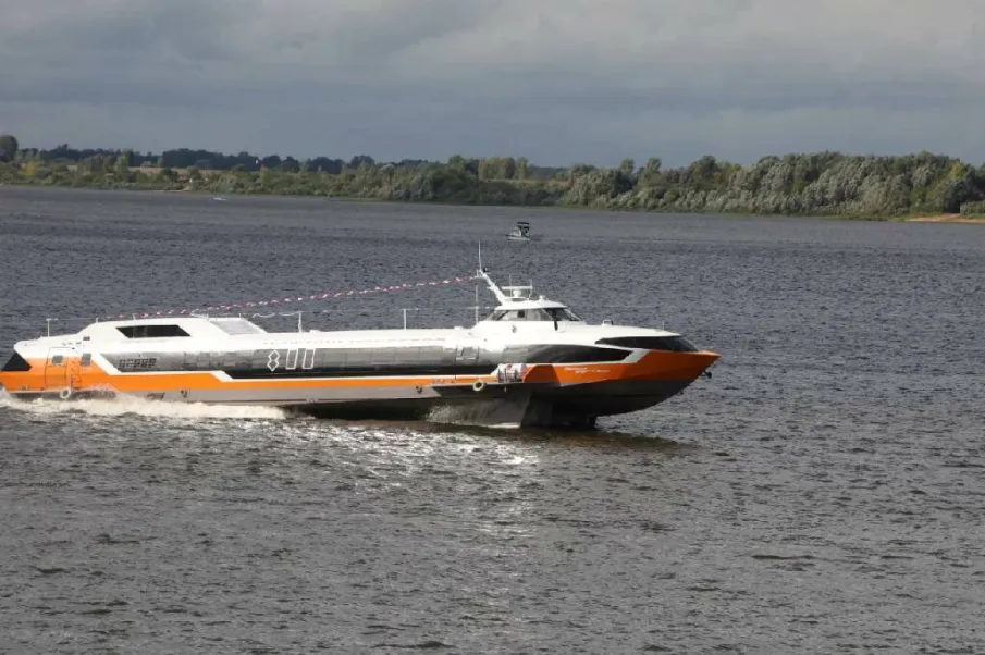 Больше 81 тысячи пассажиров перевезли суда на подводных крыльях за навигацию 2023 года